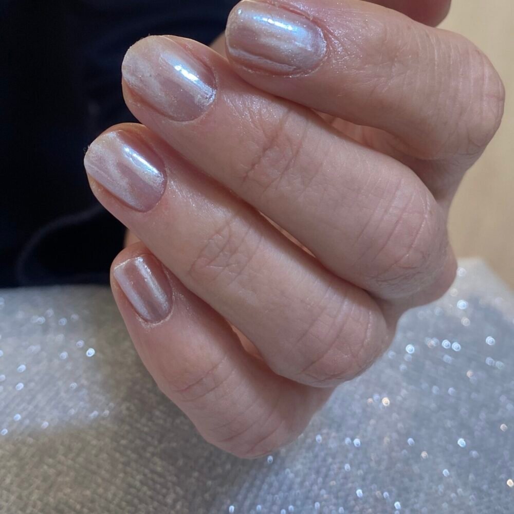 Esmaltado semi + Manicura rusa