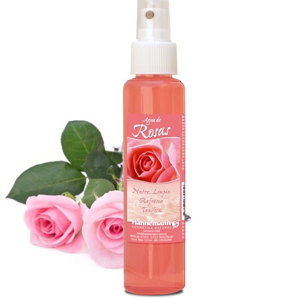 AGUA DE ROSAS